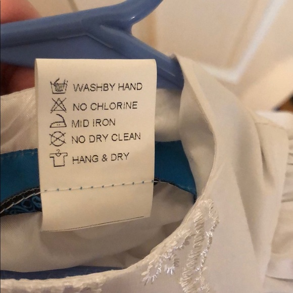 Girls heirloom dress - Picture 8 of 8